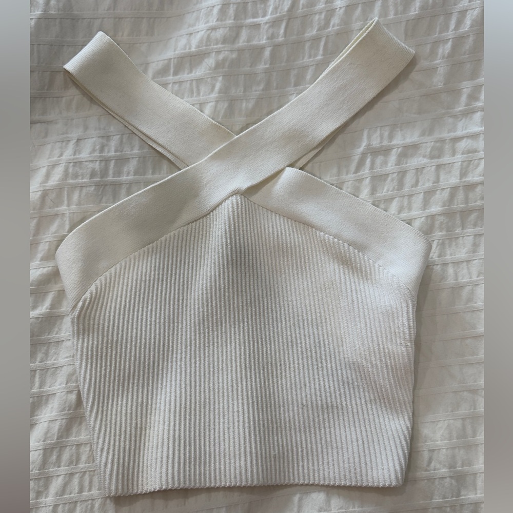 Babaton Sculpt Knit Criss Cross Cropped Tank - Picture 4 of 10